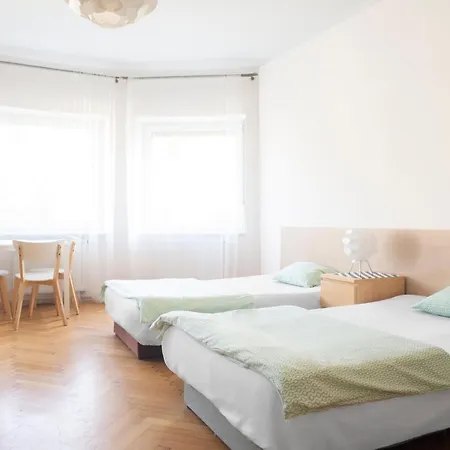Na Nehringa Hostal
