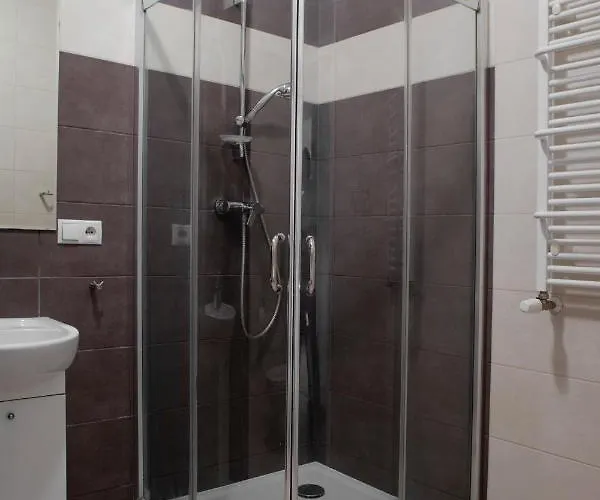 Vandrerhjem Na Nehringa